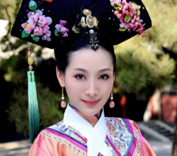 皇后为什么毒哑安陵容？皇后有什么目的？