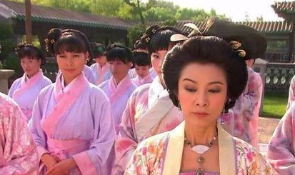 杨金英为何弑君？弑君的原因是什么？