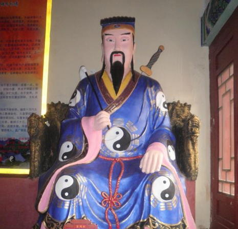 栾巴的读音怎么读？拼音是什么样的？