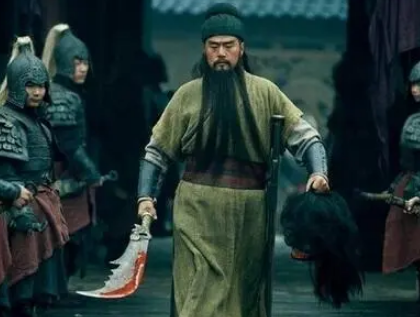  潘凤是什么人？他叫无双上将的原因是什么？