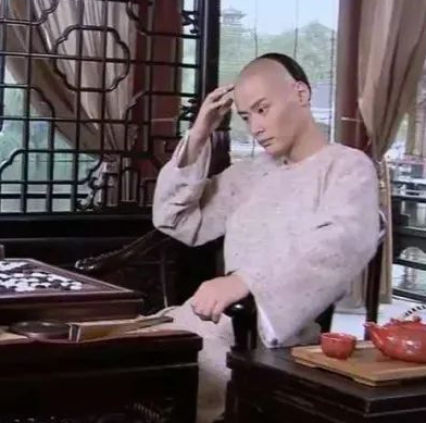 施襄夏的故事内容是什么？有什么生平与成就？