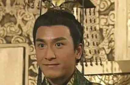 李嘉庆是谁？是什么来历？