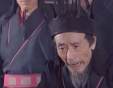 谯周劝降刘璋的原因是什么？都有几点原因存在？