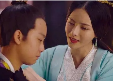 曹睿是什么人？他与母亲之间的关系如何？