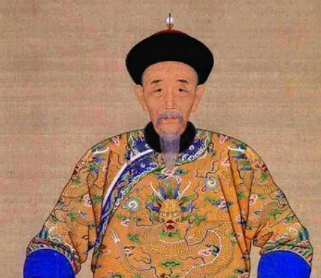   康熙皇帝与徐元梦是什么关系？有何故事？
