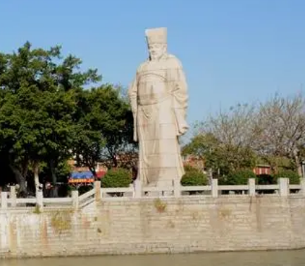 蔡襄修建的是什么桥？这个桥在什么地方？
