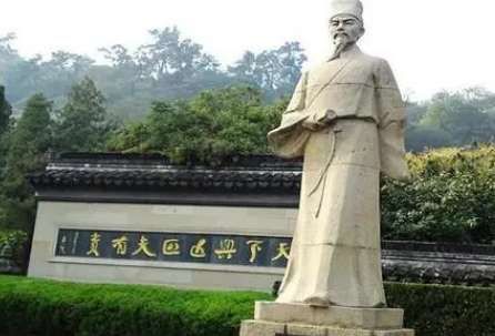 顾炎武主要著作是什么？都涉及什么方面？