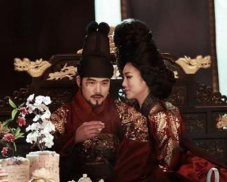 燕山君为什么叫张绿水妈妈？具体原因是什么？