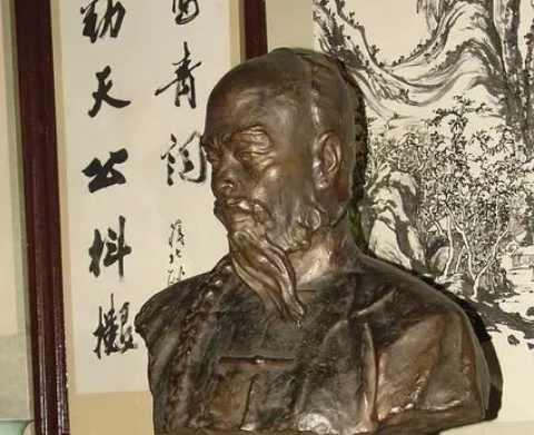   龚自珍最著名的三首诗是什么?是什么内容?