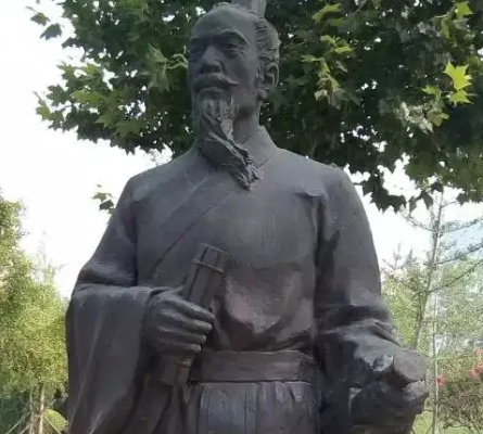 尹吉甫是哪里人？出生地在什么地方？