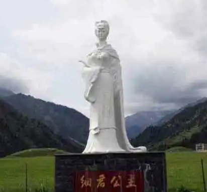 和亲路上死的公主有哪些？是什么身份？
