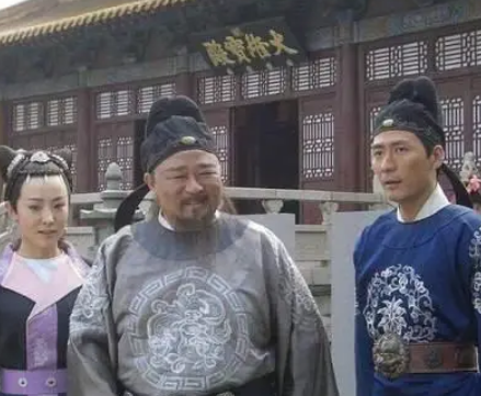  虎敬晖历史原型是谁？是什么身份？