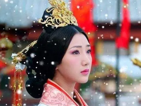 上官皇后叫什么名字？历史上有明确记载吗？