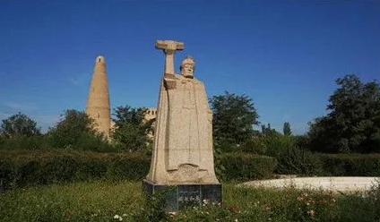 额敏和卓人长啥样？外貌特征是什么样的？