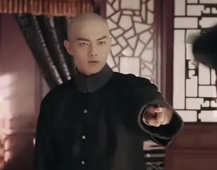  富察傅恒与青莲是什么关系？喜欢青莲吗？