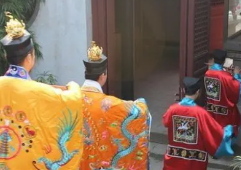  李师师要杀林灵素的原因是什么？有什么恩怨？