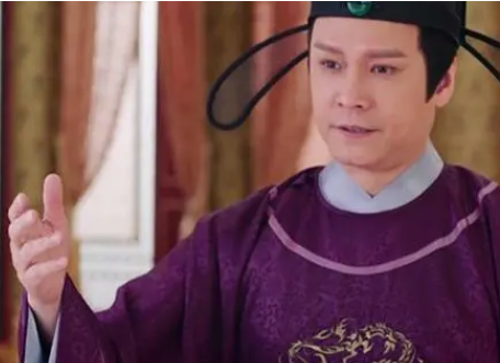 崔侍郎叫什么名字？扮演什么样的角色？