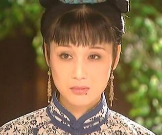 康熙为什么那么恨容妃？容妃做了什么？