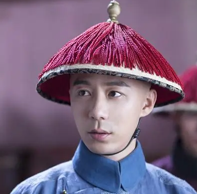 袁春望的真实身世是什么？家庭背景是什么样的？