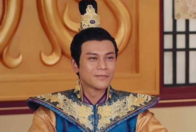 唐朝时期，哥哥放弃王位给弟弟，还将妻子让出，王维的诗揭示了真相