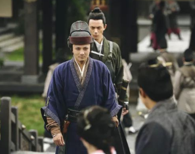 满宠是太尉吗？他担任的是什么职位？