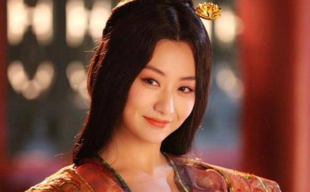 她是历经6位皇帝的奇女子，在48岁时仍能让33岁的李世民为之倾心