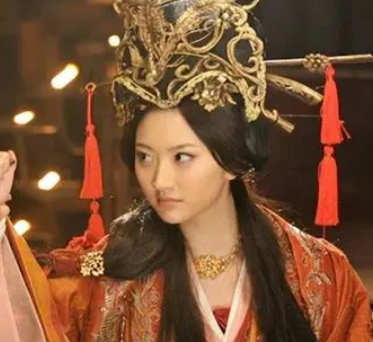  毛皇后是谁？是个什么样的人？