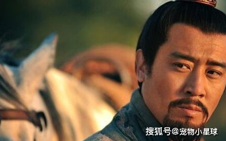 此人有「先知」之称，刘备征吴之前，曾预见到刘备的死亡