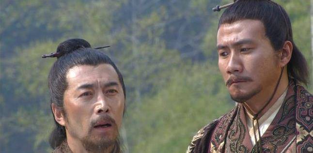 小官遇见朱元璋，与不认识的朱元璋共饮，后晋升为知府