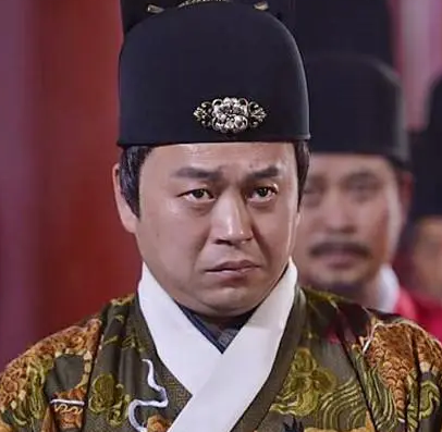 Why did Shi Heng help Zhu Qizhen? What was his purpose?