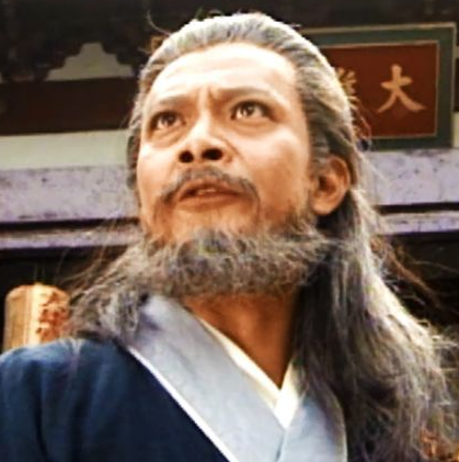 Why did Xiao Yuanshan betray his son? What is their relationship?