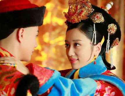 Who is Siwan Geges father, Hongzhou or someone else? What is her family background?