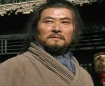 王进打得过卢俊义吗？谁更厉害？