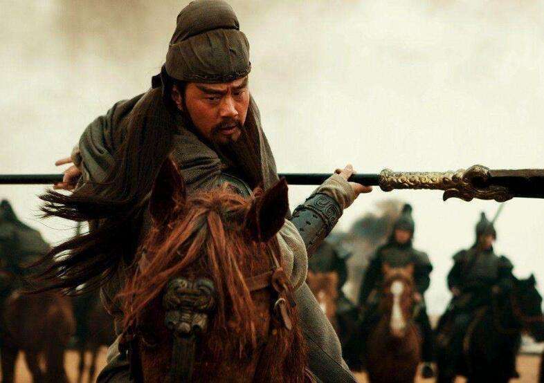 关羽在正史上只斩杀了两员大将，华雄和文丑是被谁杀的？