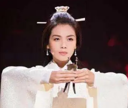  迟昭平是什么形象？有什么品质？