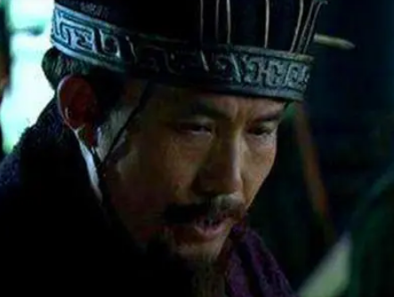 华歆的家世如何？是个什么样的人？
