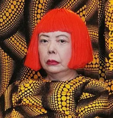 草间弥生的作品表达了什么情感？如何评价它？