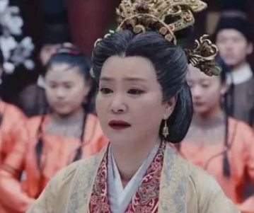 邛成太后如何给刘奭选女人？她选了谁？