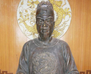 徐寿辉的历史地位如何？他的地位高吗？