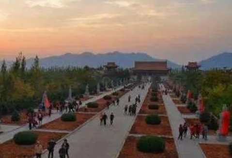  杨师厚的后人都是哪些人？是什么结局？