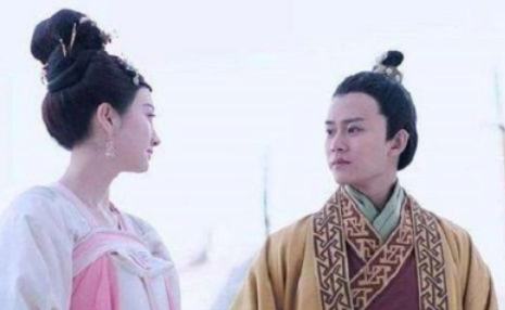 华阳公主与芈月的关系怎样？两人是怎么相识的？