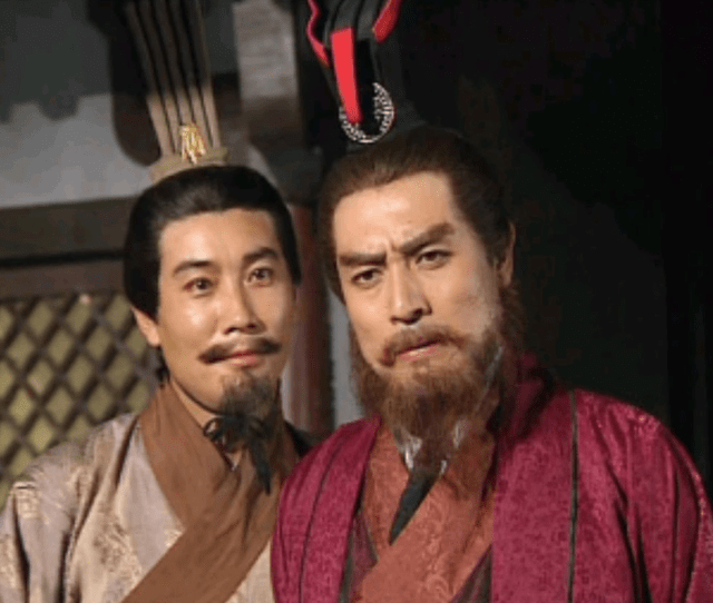 三国的父子名将：父亲担任大司马，儿子却遭受灭三族的命运！