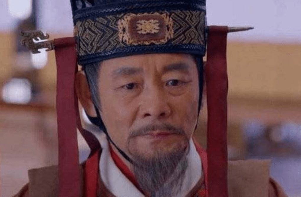 魏征遗留的手稿，李世民阅读后愤怒异常，下令：推倒他的墓碑