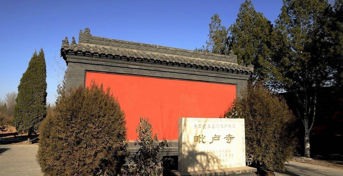 莫高窟可与河北石家庄古寺壁画媲美，唐伯虎曾来此学习