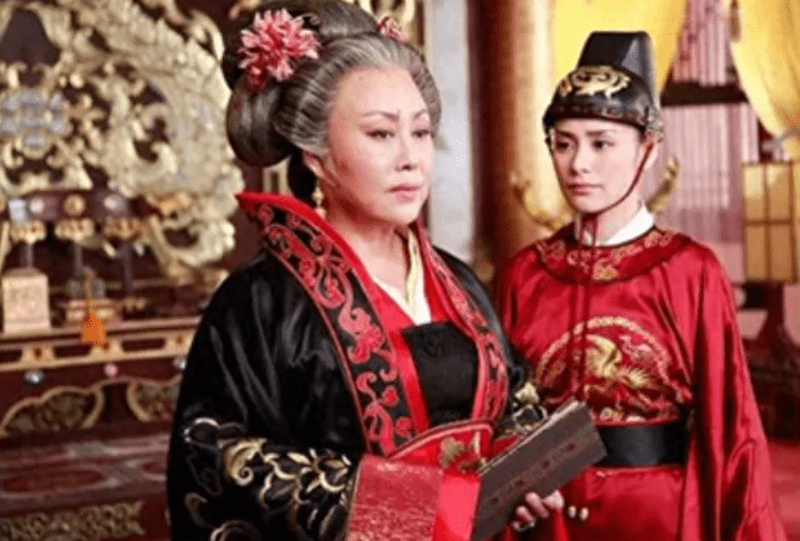武则天为何一定要消灭薛丁山家族？背后的真相揭开，全是权谋的较量