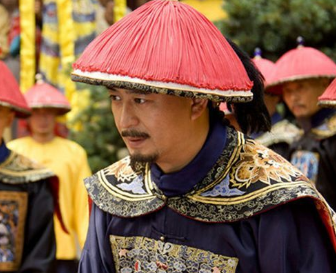 雍正对鄂尔泰的照顾体现在哪些方面？雍正做了什么？