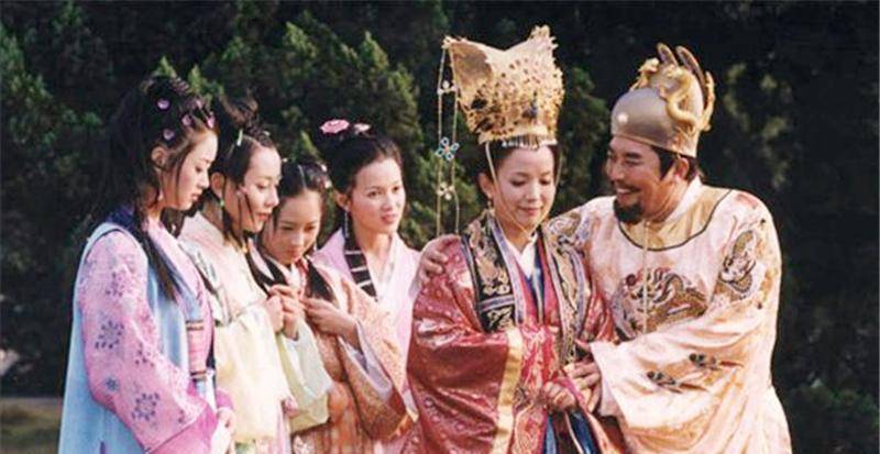 朱元璋在马皇后去世后纳其侍女为妃，但侍寝时感到后悔并立即将她送出宫