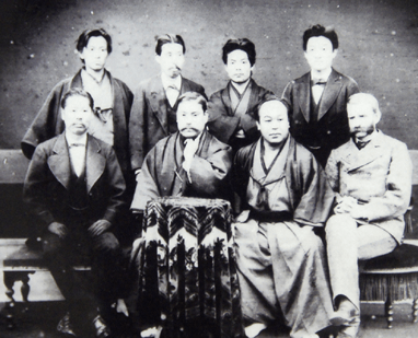 岩崎弥太郎有兄弟姐妹吗？他们是谁？