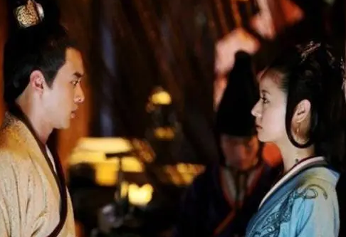 窦皇后与杨坚的关系如何？结局又是什么样的？