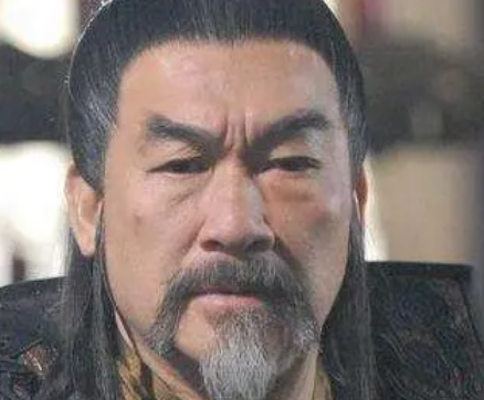 王仁则与王世充之间有关系吗？是什么关系?
